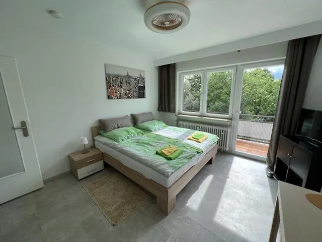 Ruhig gelegenes Apartment Stuttgart 0*,